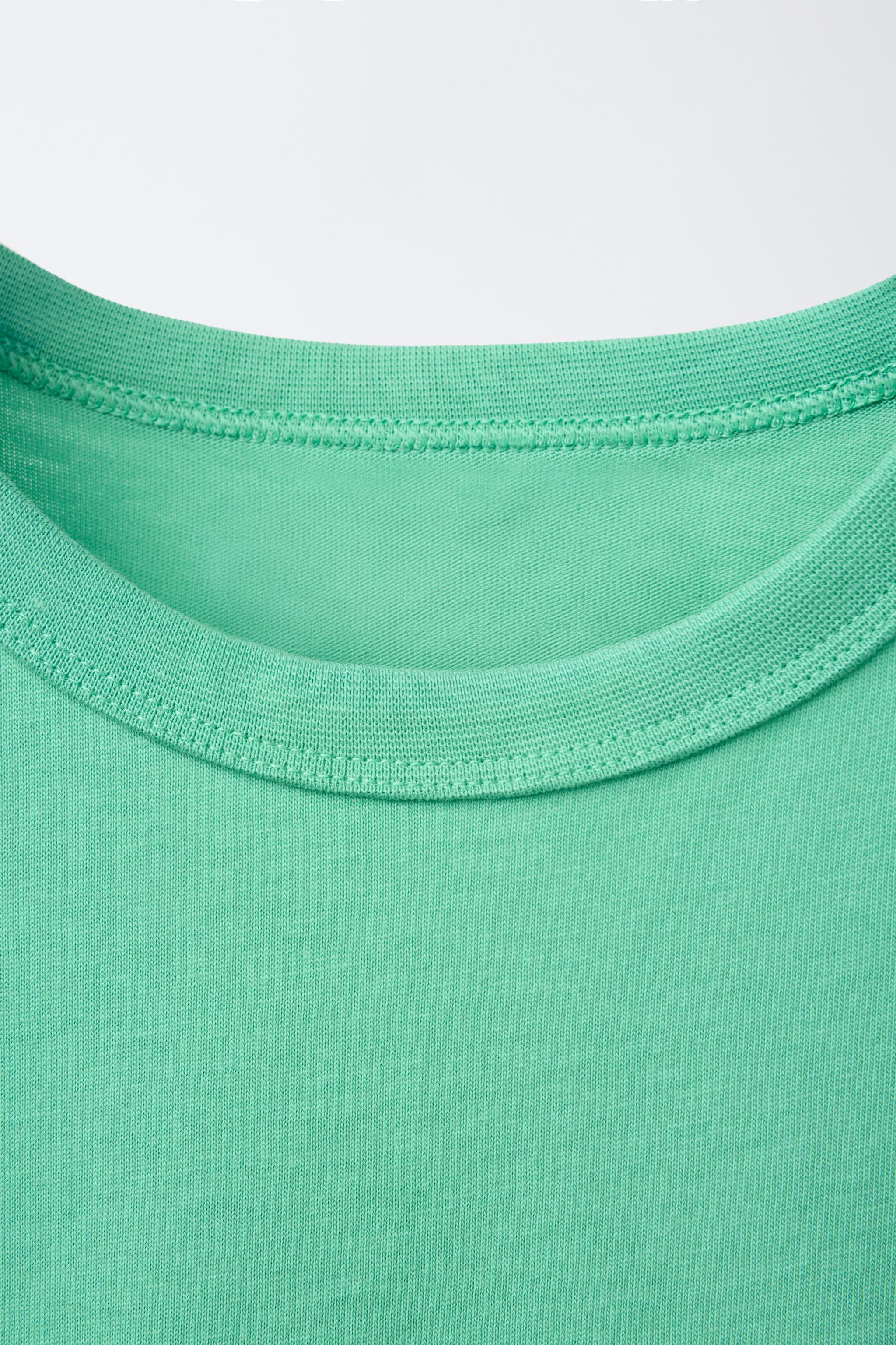 SLEEVELESS LOGO T-SHIRT